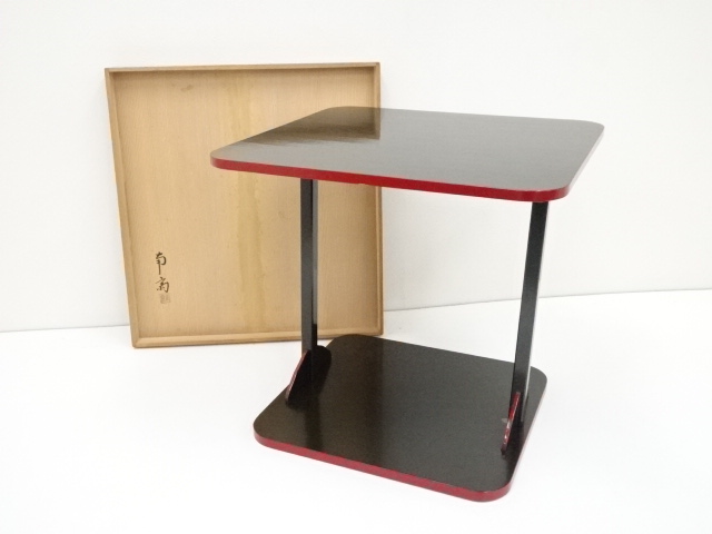 JAPANESE TEA CEREMONY / VIRIDIAN LACQUERED TEA-SIDE BOARD 